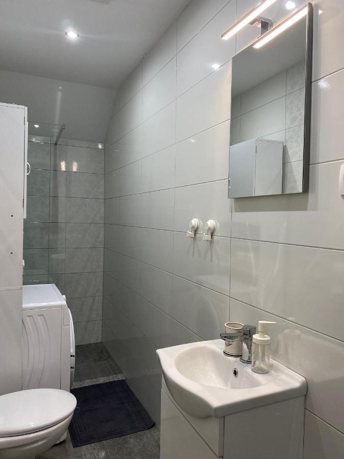 Apartma Azurre Postojna Buitenkant foto